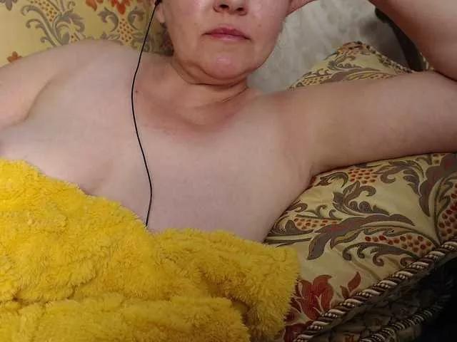 -Alyonushka- on BongaCams 