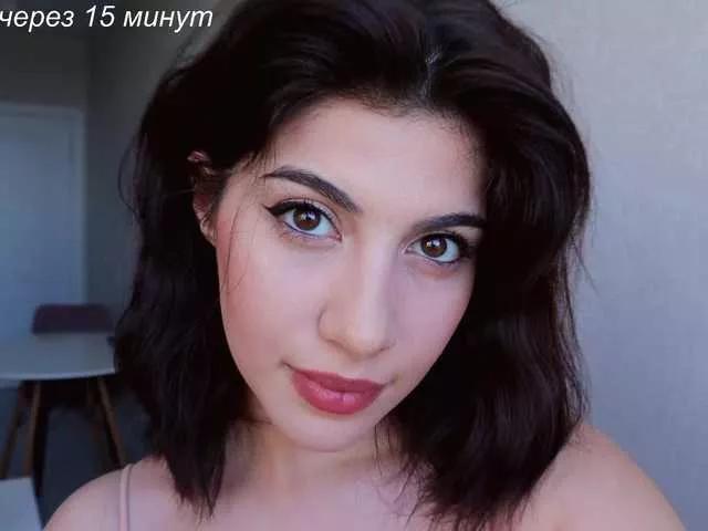 -catt- on BongaCams 