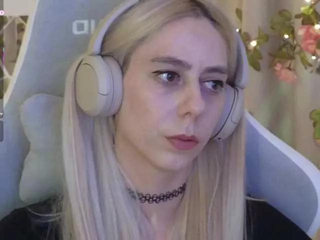 -Light-Fury- on BongaCams 