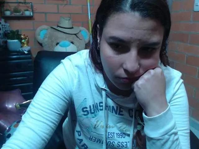 alexa-kiut on BongaCams