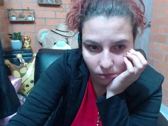 alexa-kiut on BongaCams