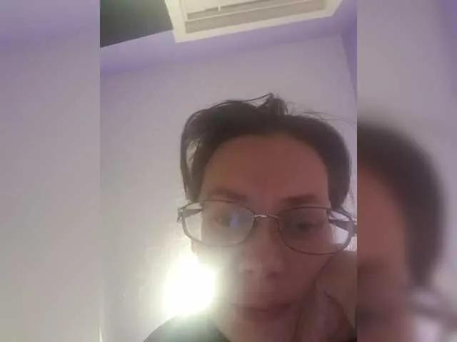 analiMilana on BongaCams