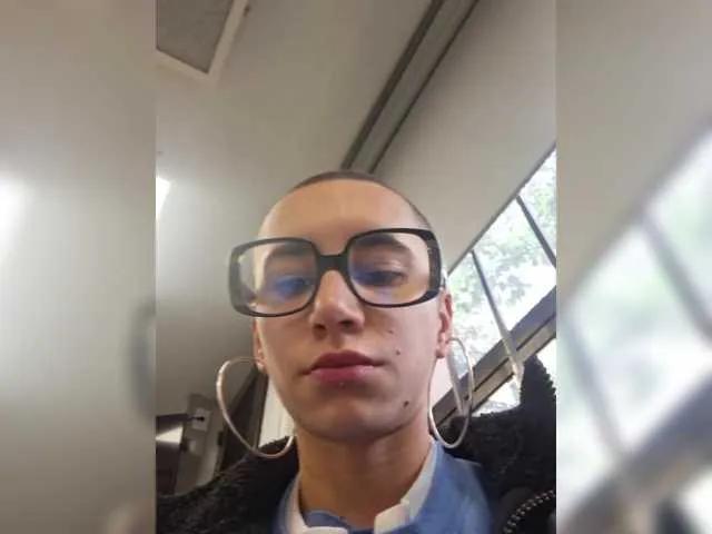 AntoniaDilune on BongaCams