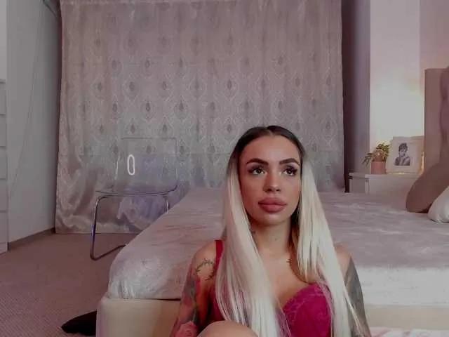 AprilHadid from BongaCams