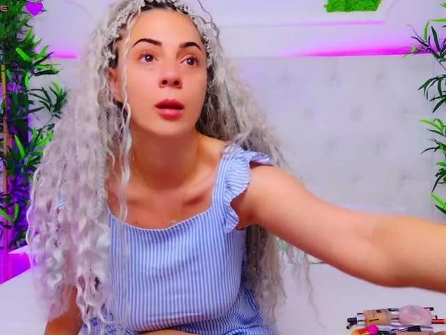 AriannaSins on BongaCams 