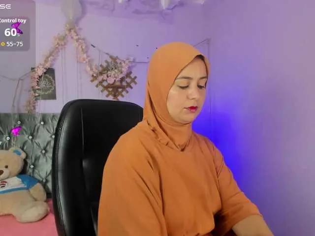 BadraSaadi on BongaCams