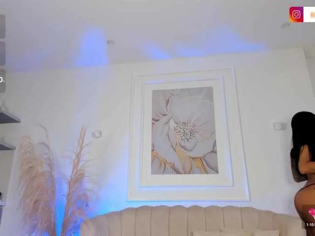 BellaRossi on BongaCams