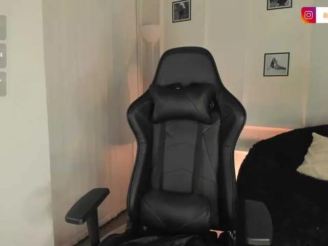 BellaRossi on BongaCams