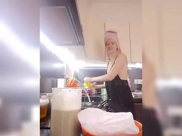 Bogina2 on BongaCams 