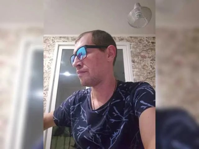 Chelsi16 on BongaCams