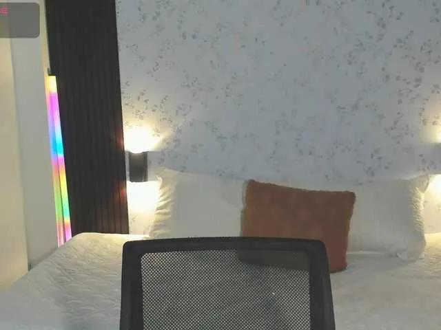 Crazy-babyy on BongaCams