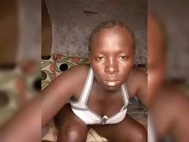 DivineAssGoddess on BongaCams