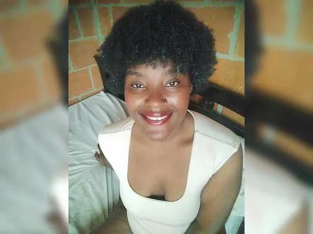 EmiliAddams on BongaCams