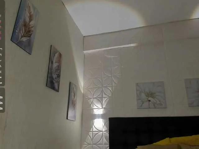 Emilly from BongaCams