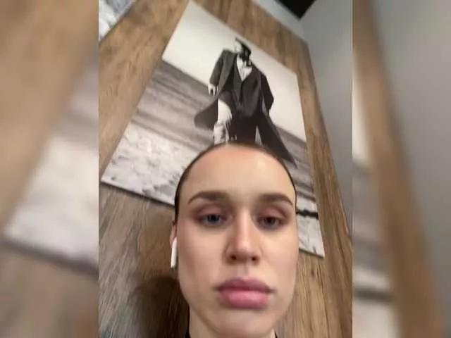 Enchantix on BongaCams 