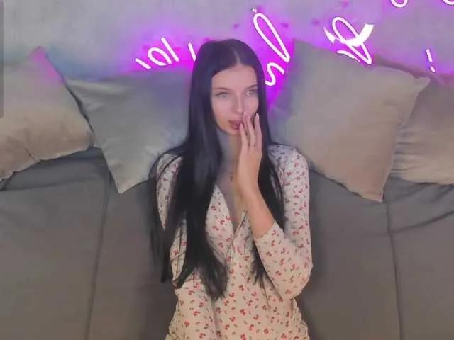 Eva-Mayers on BongaCams