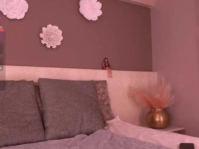 EvaMoretti on BongaCams