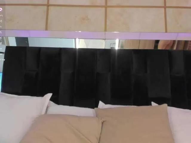 GretaVelvet on BongaCams