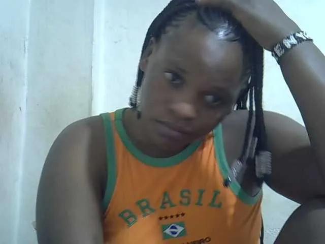 Hot-Perry on BongaCams