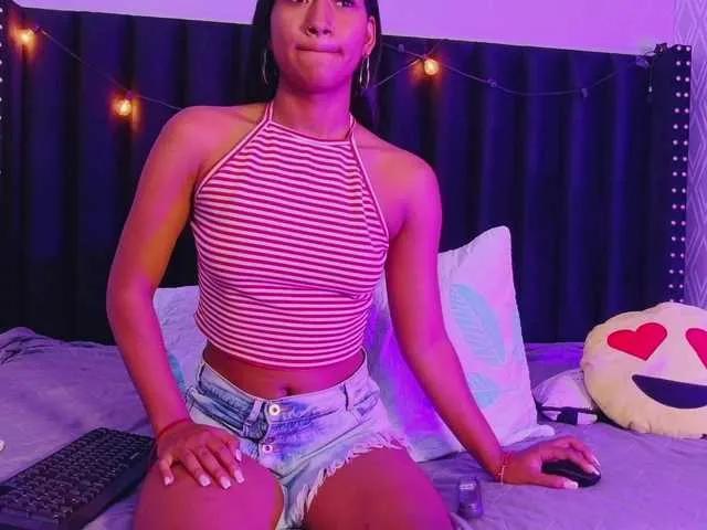 Indiancutiie on BongaCams