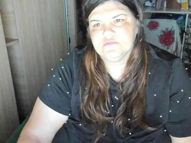 Ionysexylips69 on BongaCams