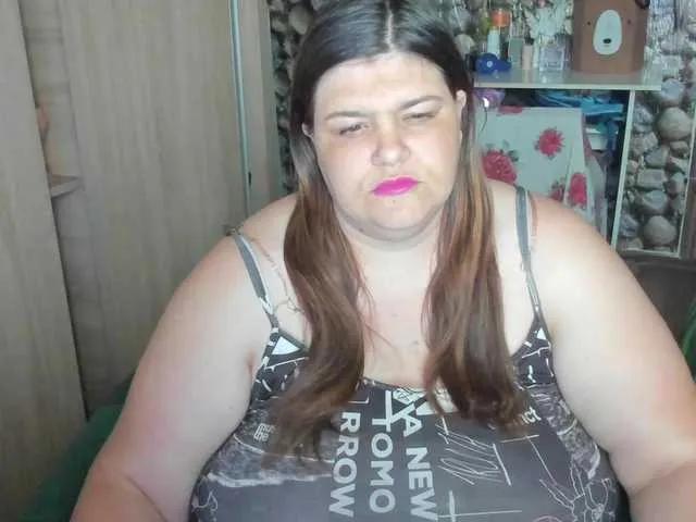 Ionysexylips69 on BongaCams