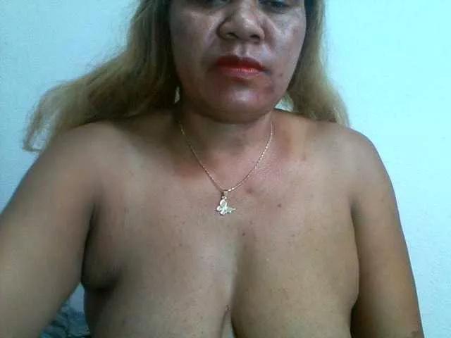 JELLA1 on BongaCams 