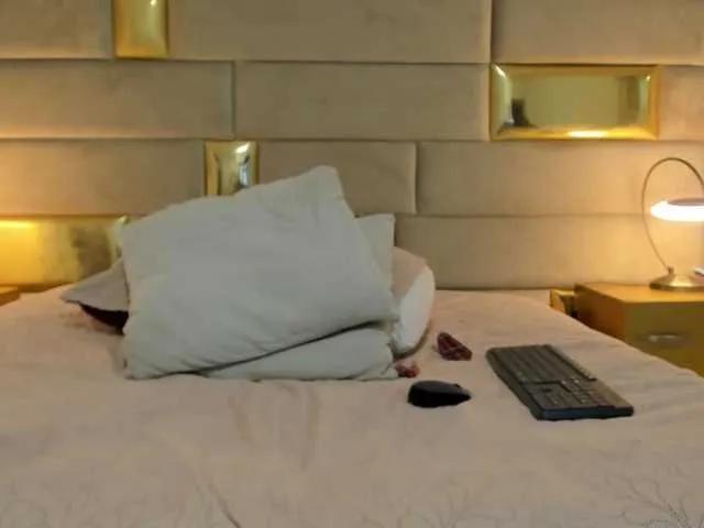 julietakim on BongaCams