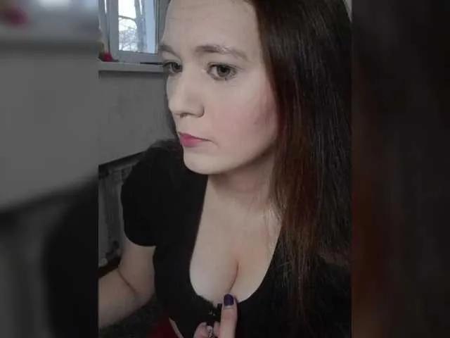Kisa75 on BongaCams