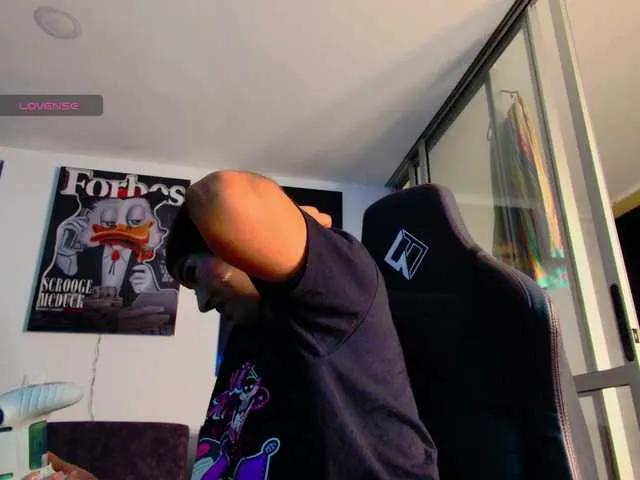 latin-couple77 from BongaCams