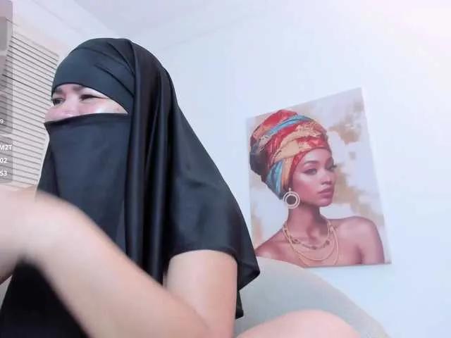 Layla-arabelle on BongaCams 