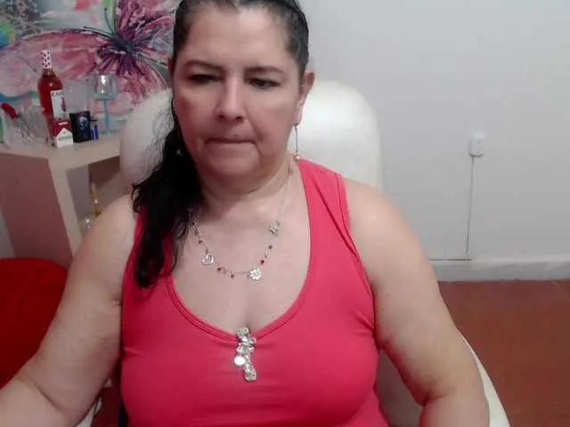 leonela on BongaCams