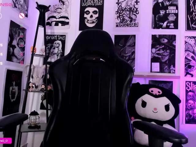 Lexyjoyce on BongaCams