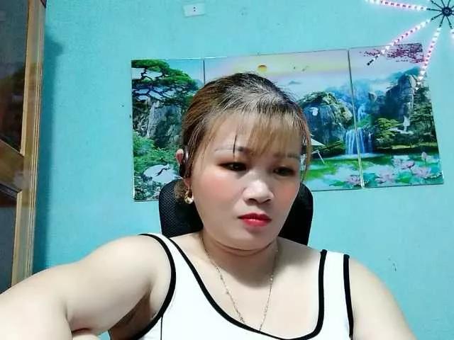 Linhanhsex2k on BongaCams 