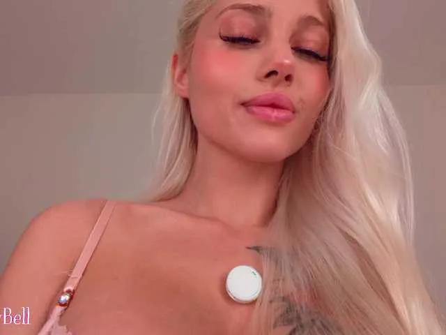 Loly-Poly on BongaCams