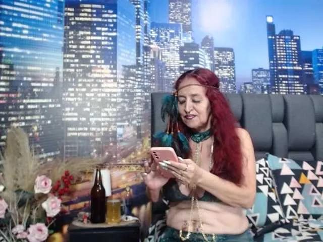 Lucy-mature from BongaCams