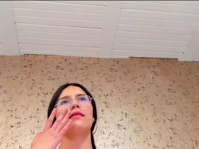 maddy-jacksonw on BongaCams