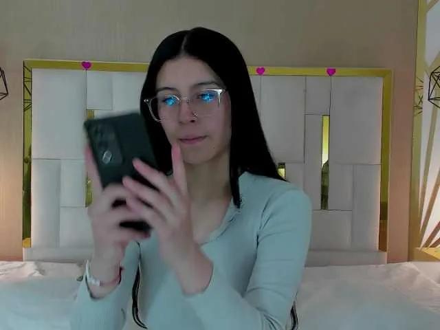 maddy-jacksonw on BongaCams