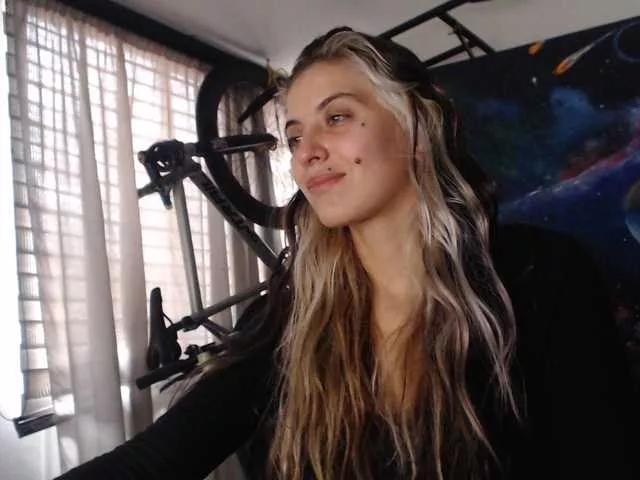 mariecam420 on BongaCams 