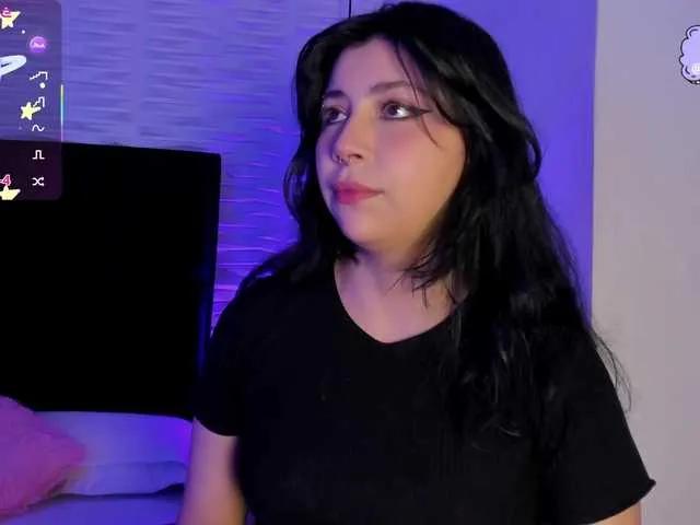 Melody-Black on BongaCams