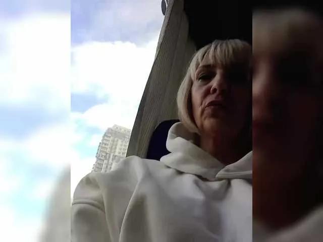 mery8poppins on BongaCams