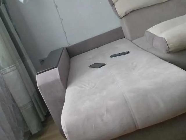 Milaa1998 from BongaCams