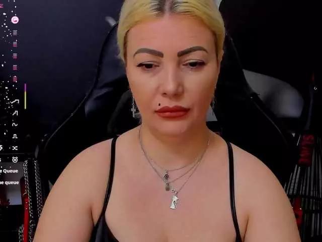 Mistress-Marilyn on BongaCams 