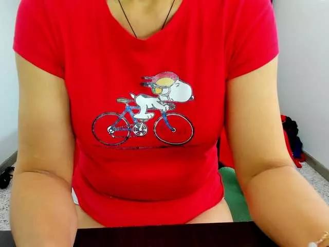 moxa-hot on BongaCams 