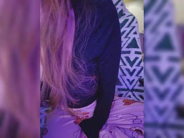 MyLittlegi on BongaCams