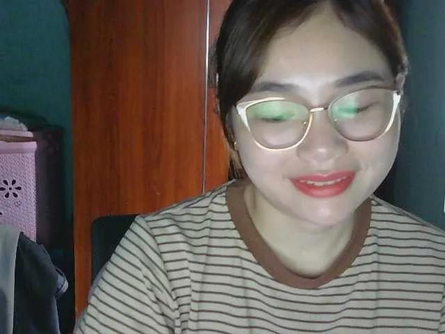 nana7777 on BongaCams