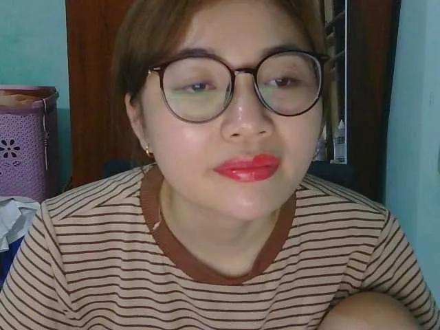 nana7777 on BongaCams