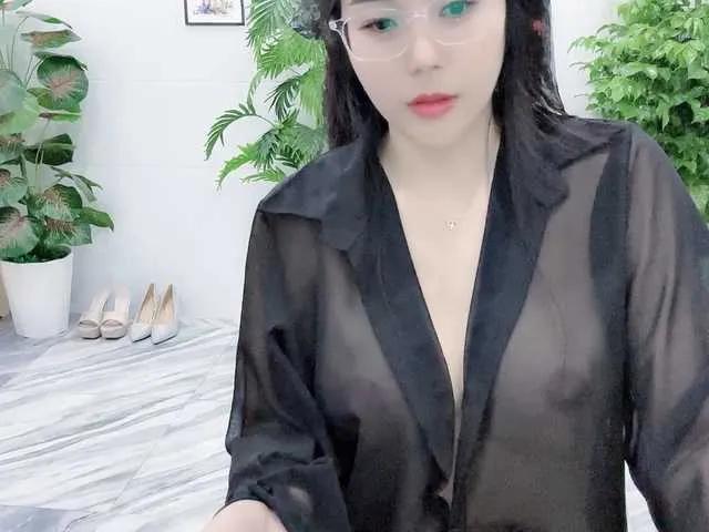 Nary-tran on BongaCams