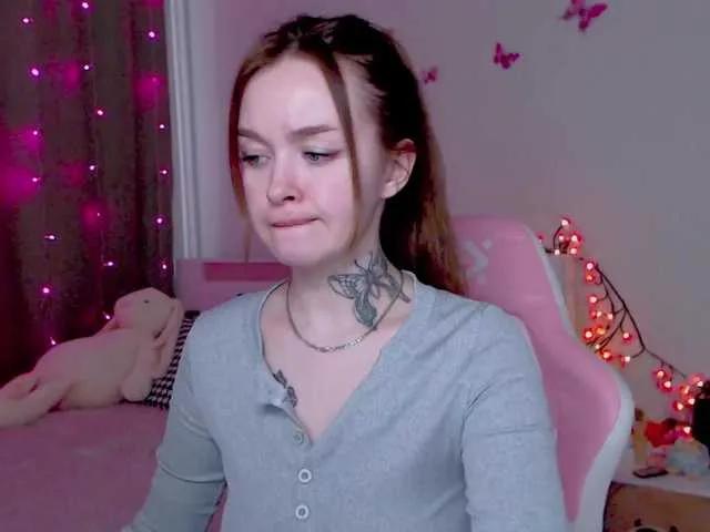 NaughtyMable from BongaCams