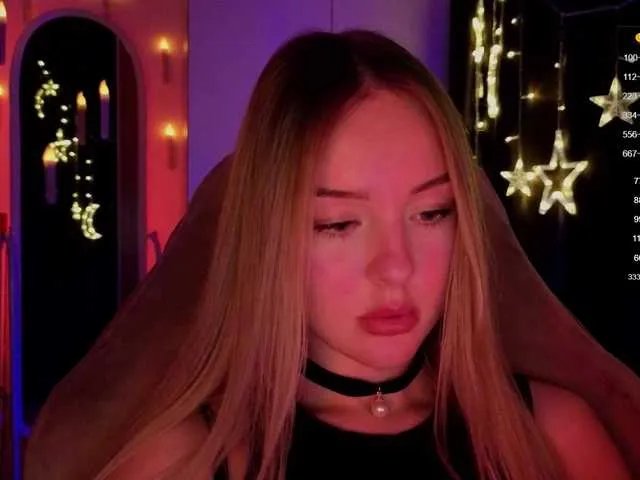 Nestyzz from BongaCams